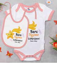 BK Kids Kişiye Özel Beni Teyzeme Götürün Tasarımlı Pembe Bebek Body Zıbın ve Mama Önlüğü Hediye Seti