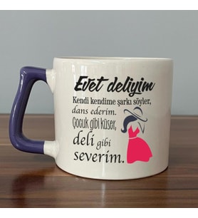 Evet Deliyim Baskılı Kadınlar Günü Mor Kulplu D Kupa