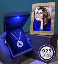 Kişiye Özel Fotoğraflı Premium Işıklı Kutusunda 925 Ayar Gümüş Kolye Farklı Modeller (Model 2)