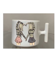 Arkadaş Görselli Latte Fincanı