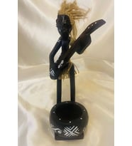 Gitar Çalan Tasarımlı Ahşap Kültablası Pirimifit Ahşap Primitif Yamyam Yerli Aborjin İnkaEl İşi Hand (Kahverengi)