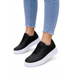 Moriva Siyah Beyaz Kalın Taban Kadın Sneaker – Bağcıklı Günlük Spor Ayakkabı – Rahat Yürüyüş Ayakkabısı