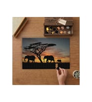 Günbatımında Yürüyen Fil Ailesi Tasarımı 240 parça Ahşap Puzzle Ahşap Kutuda MP05120