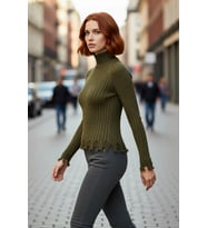 Kadın Fitted Kesim Crop Dik Yaka Uzun Reglan Kollu Fitilli Triko Kazak Soğuk Havalar İçin Şık Ve