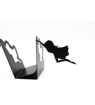 Süper Peri Desenli Metal Kitap Desteği - Kitap Tutucu - Ev Ve Ofis Dekoratif Aksesuar (2 Lİ SET)