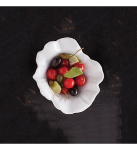 GÜRAL PORSELEN 18 Cm Yaprak Şekerlik