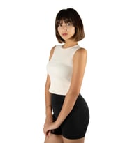 Kadın Krem Fitted/Vücuda Oturan Crop Halter Yaka Fitilli Esnek Örme Bluz Atlet 23K-TRP-CRP06