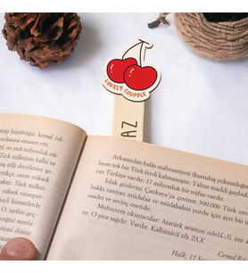 Kişiye Özel Kiraz Simgeli İsimli Ahşap Kitap Okuma Ayracı