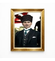 Tablore Mustafa Kemal Atatürk Kalpaklı Portre ve Türk Bayrağı Temalı Dekoratif Kanvas Tablo