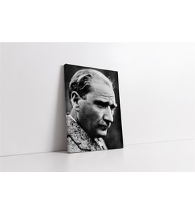 Siyah Beyaz Atatürk