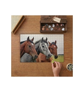 Kahverengi ve Gri Atlar Tasarımı 240 parça Ahşap Puzzle Ahşap Kutuda MP02926