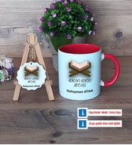 Kuran Kursu Hocası Kupa Bardak Kırmızı ve Ahşap Anahtarlık Hediye (Model 1)