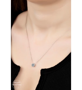 SWAROVSKİ CRYSTAL TEK TAŞ  925 AYAR GÜMÜŞ KOLYE
