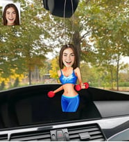 Kişiye Özel Karikatürlü Ahşap Araba Dikiz Ayna Süsü Sporcu Kadın-1