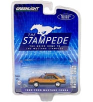 Greenlight 1980 Ford Mustang Cobra  1/64 Model Araba