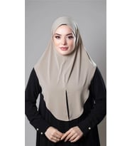 Bej Pratik Hazır Geçmeli Tesettür Eşarp Sandy Kumaş Yırtmaçlı Düz Hijab 2310_12