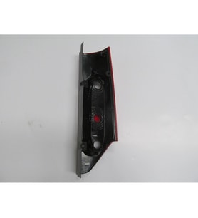 RENAULT KANGOO- 3- 08/13; STOP LAMBASI SOL KIRMIZI/BEYAZ (YUKARIYA AÇILAN TİP) (MARS) 8200419941