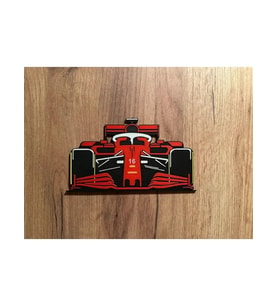 🏎️ F1 24 Aracının Renkli Duvar Dekoru – Yarış Tutkusunu Duvarınıza Taşıyın!
