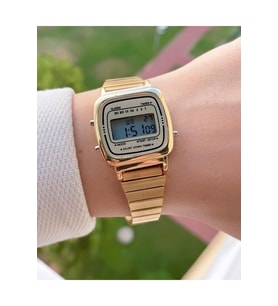 Özel Kutulu Retro Model Minimal Dijital Kadın Kol Saati Arkadaşa Anneye Ablaya Hediye Doğum Günü Sevgiliye Eşe Hanıma Yıl Dönümü Hediyesi Kız Kardeşe Saat
