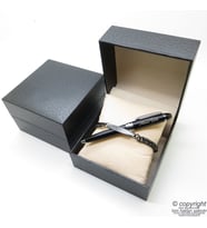 Kişiye Özel Titanyum Metal Unisex Bileklik + İsme Özel Mini Cep Kalemi - Hediyelik Kutulu Set (Karışık)