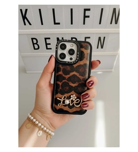 İphone 16 Leopar Desen Kılıf Modeli