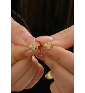 Gümüş altın yaldızlı baget kesim zirkon taşlı balık modeli küpe SGTL12826GOLD