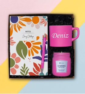 Kişiye Özel Renkli Nescafe Fincanı, Defter, Kalem-Kokulu Cam Mum Hediye Seti