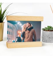 Kişiye Özel Fotoğraf Baskılı Ahşap Kaideli Akrilik Foto