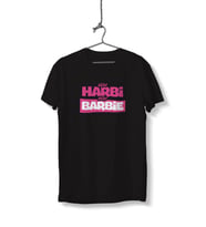 Hem Harbi Hem Barbie Yazılı Siyah Sıfır Yaka Tişört