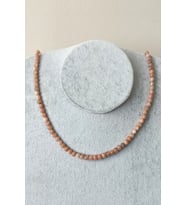 4 MM GÜNEŞ TAŞI DOĞALTAŞ KOLYE