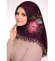 Zambak Motifli İçi Boş İğne Oyalı Yazma (Mürdüm)
