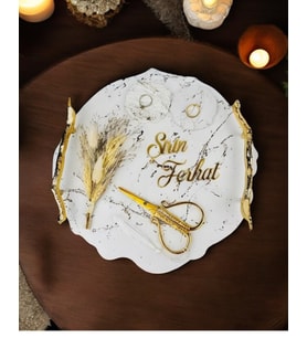Devotiony Desenli Polyester Nişan Tepsisi (Gold)