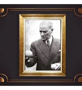 Özel Seri Paspartulu Çerçeveli Atatürk Tablo l636 (Gold)