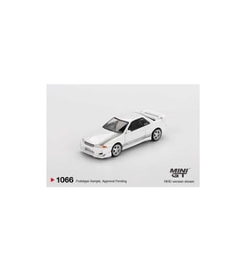 BL 1066 minigt Nissan Skylıne Gt-R Veliside Combat C-I Beyaz 1/64 Model Araba