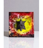 3D Ejderha Kafası Kırmızı Epoksi Duvar Tablosu, El Yapımı Heykelsi Sanat Eseri, 35x35 cm, Modern & Statement Tasarım (Siyah - Kırmızı - Sarı)