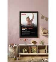 Kişiye Özel Film Posteri Ahşap Tablo  Girlflix UV Baskı Çerçeveli