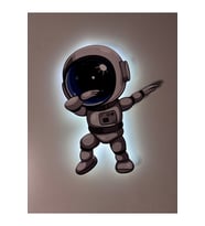 Ahşap Astronot Çocuk Odası Gece Lambası, Dekoratif ve Şık 25x33 cm (Krem)