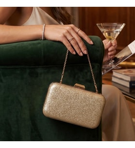 Givenza Simli Portföy Zincir Askılı Kadın Çanta