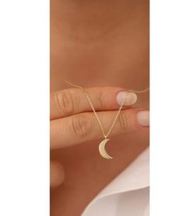 925 Ayar Gümüş Altın Kaplama Minimalist Hilal Ay Kolye