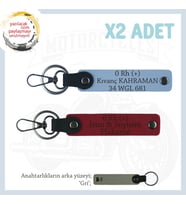 Biker Stiline Özel, İsim Plaka ve 0+ Kan Grubu Yazılı Anlamlı Motor x2 Anahtarlık, Kırmızı-Mavi-Gr (Çok Renkli)