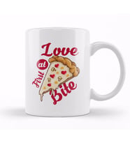 Love At First Bite Pizza Slice Pixel Art Kupa Bardak Porselen