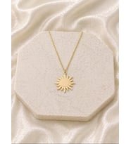 Kişiye Özel 925 Ayar Gümüş Zarif Güneş Model Kolye (Gold)