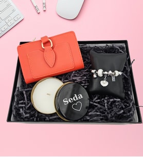 Kişiye Özel Mum & Trend Turuncu Renk Cüzdan & Pandora Gümüş Bileklik Hediye Seti