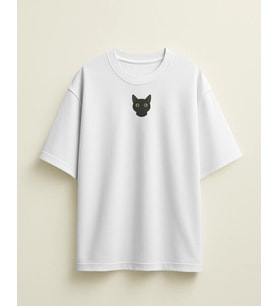Erkek Siyah Kedi Baskılı Oversize Tişört – Minimal Black Cat Tasarım (Beyaz)