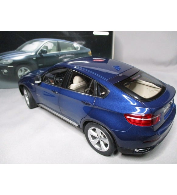 KYOSHO - BMW - X6 XDRIVE 5.0i 2008 1:18