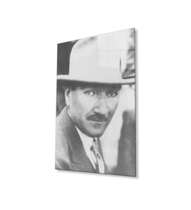 Atatürk Cam Tablo 4mm Dayanıklı Temperli Cam, Atatürk Glass Wall Art (Çok Renkli)