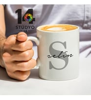 Stüdyo 14 Kişiye Özel Harf Ve İsim Özel Tasarım Kupa -Mug ( Sevgiliye -Arkadaşa Hediye)
