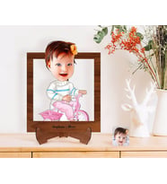 BK Gift Kişiye Özel Bebek Karikatürlü Ahşap Standlı 3D Biblo-4 (Beyaz)