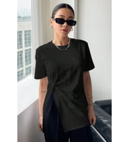 Kadın Asimetrik Tişört Yırtmaçlı Basic Oversize Kısa Kollu Modern Şık T-Shirt