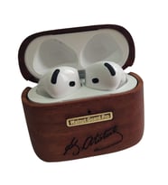 Kişiye Özel Ahşap Airpods 4 Nesil Kılıf Walnut Guard Pro Kılıf (Açık Ceviz)